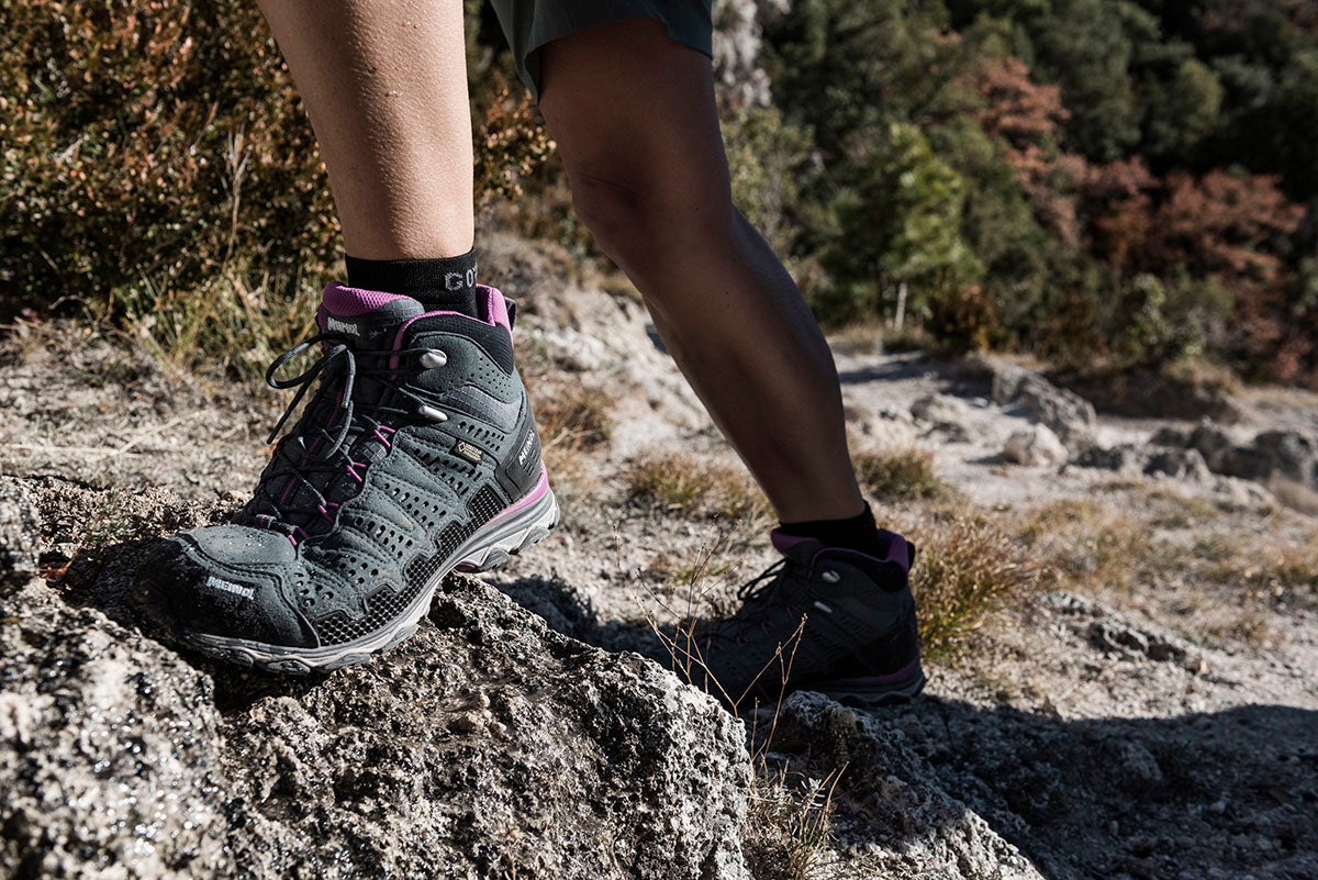 長時間歩いても快適なハイキングブーツの選び方 GORETEX Brand